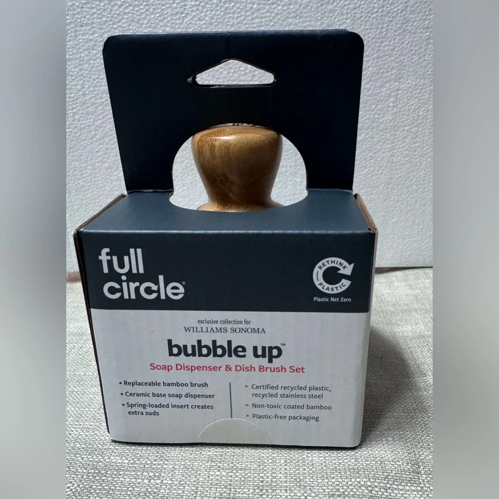 NEW Full Circle White/Tan  Bubble Up Soap Dispenser & Dish Brush Set